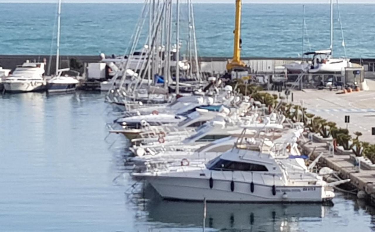 Hotel Garden Marina dʼMarina dʼAndora Extérieur photo